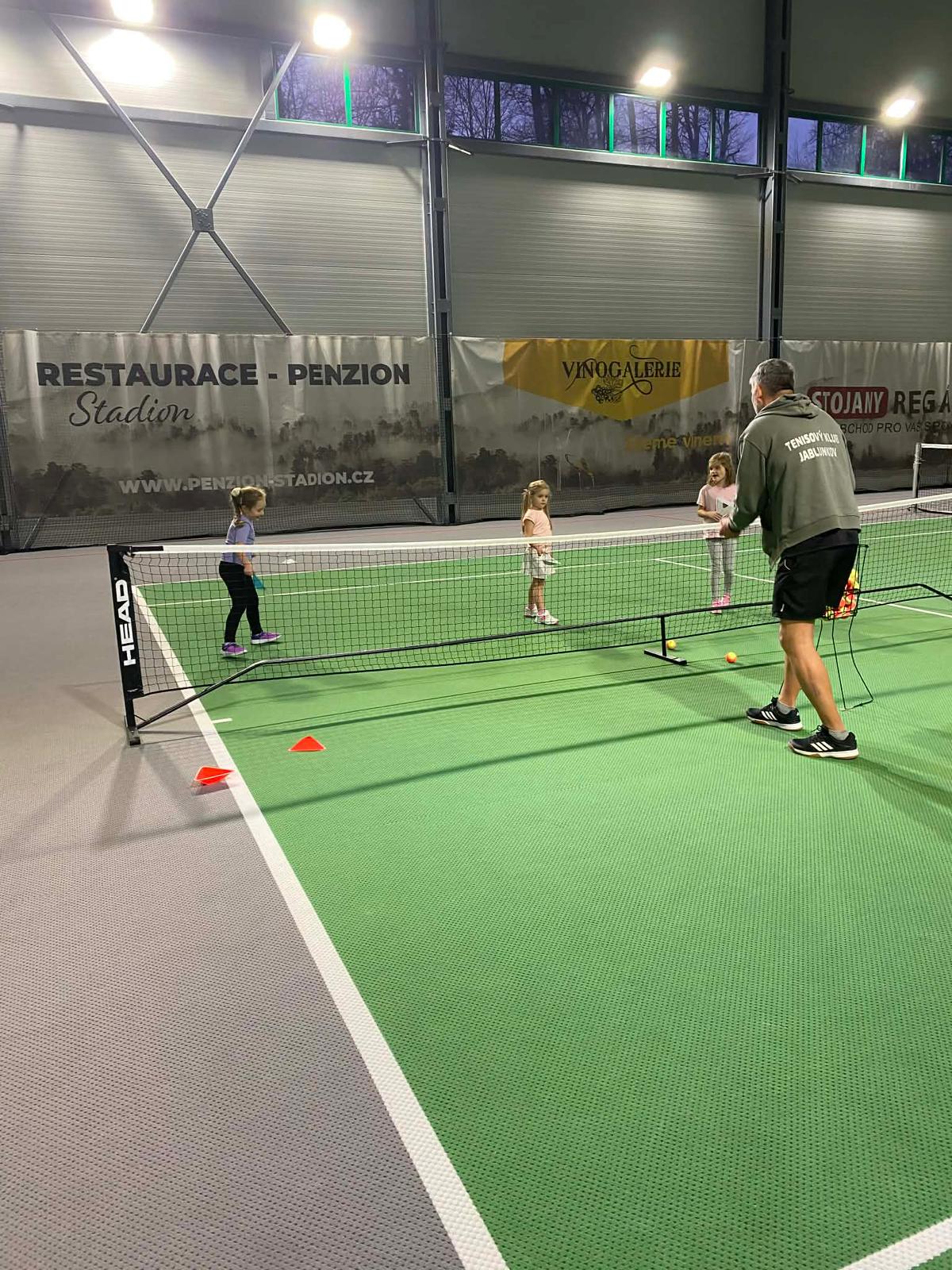 Tréninky dětí v nové hale Sport resort Jablunkov